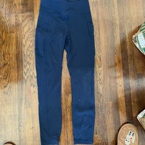 Lululemon luxtreme navy leggings with pockets - size 4